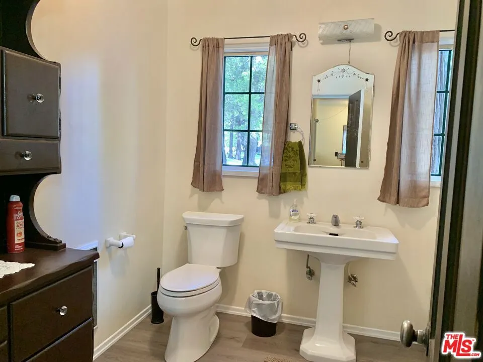28832 Sycamore Drive Skyforest, CA 92385