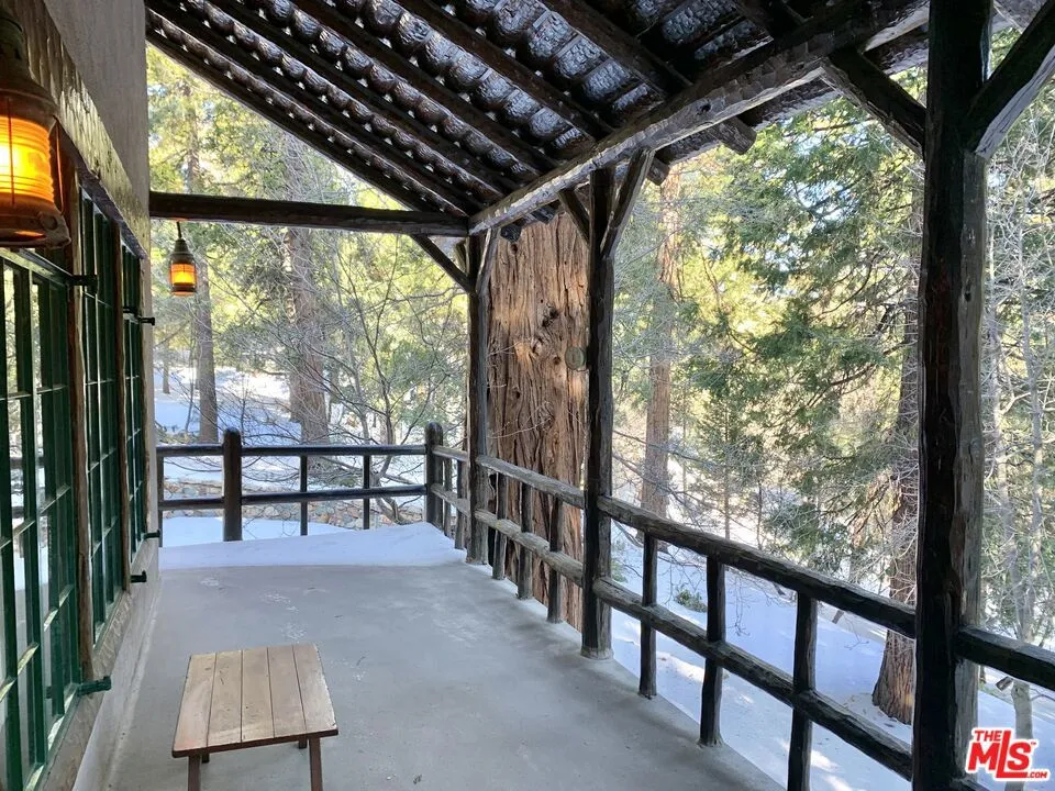 28832 Sycamore Drive Skyforest, CA 92385