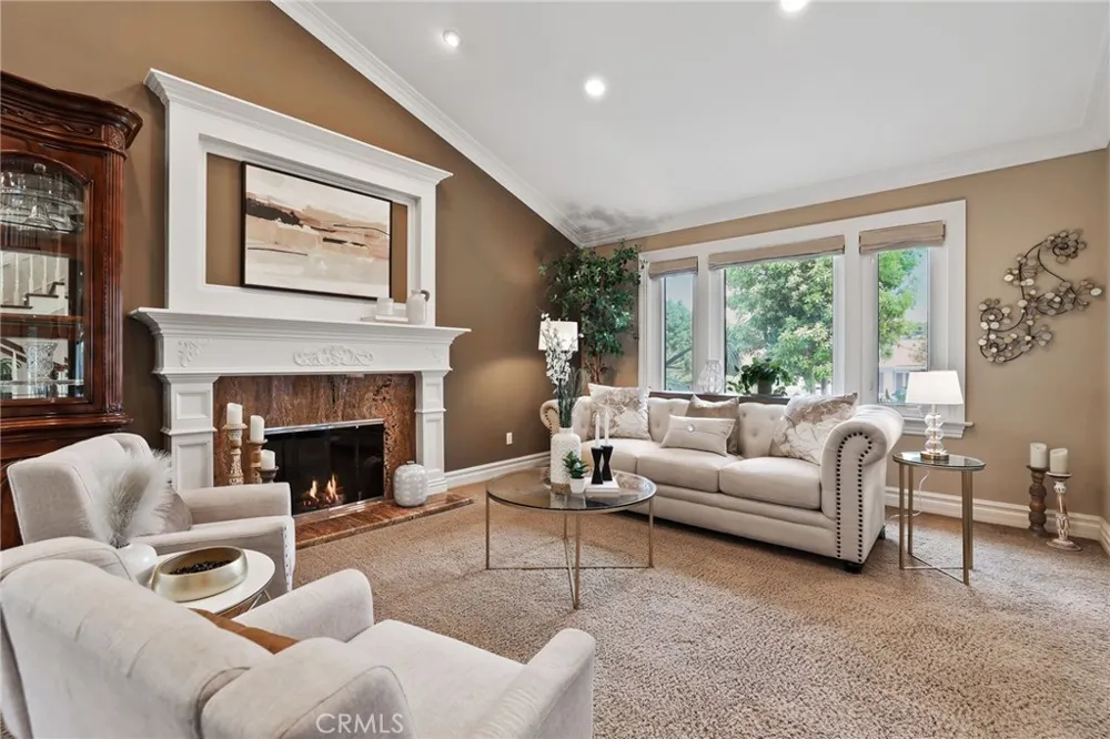 2204 E Vista Mesa Way Orange, CA 92867