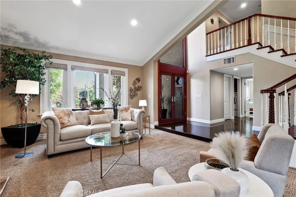 2204 E Vista Mesa Way Orange, CA 92867