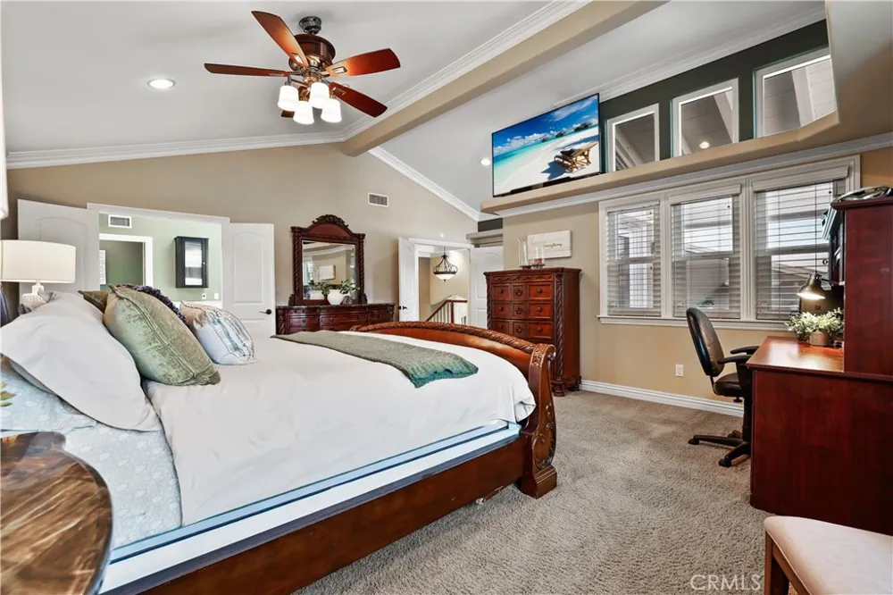 2204 E Vista Mesa Way Orange, CA 92867
