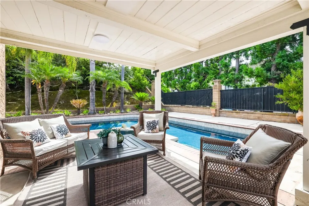 2204 E Vista Mesa Way Orange, CA 92867