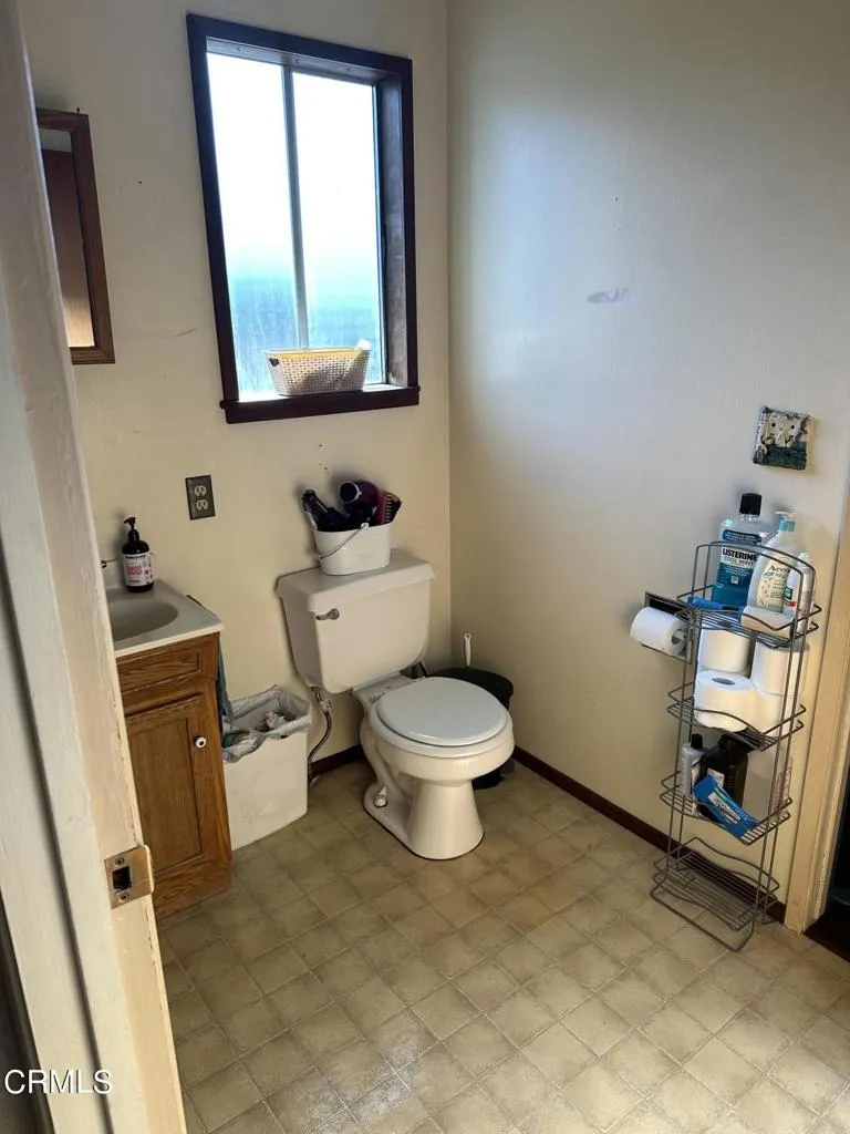 470 Wall Street Street Fort Bragg, CA 95437