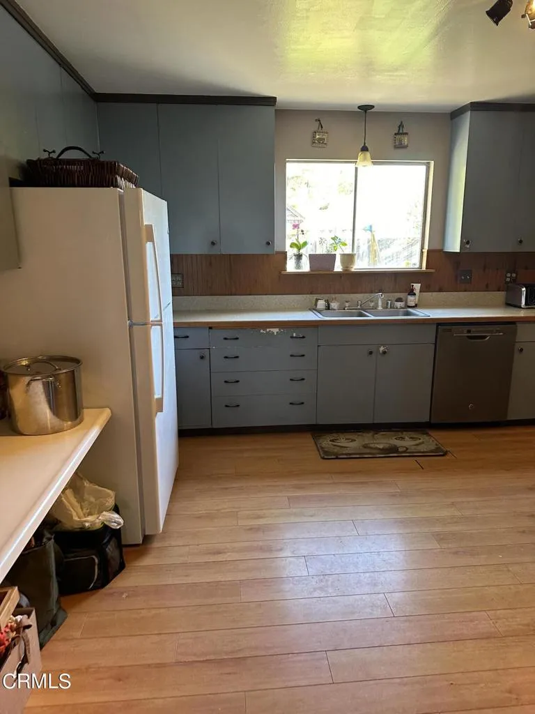 470 Wall Street Street Fort Bragg, CA 95437