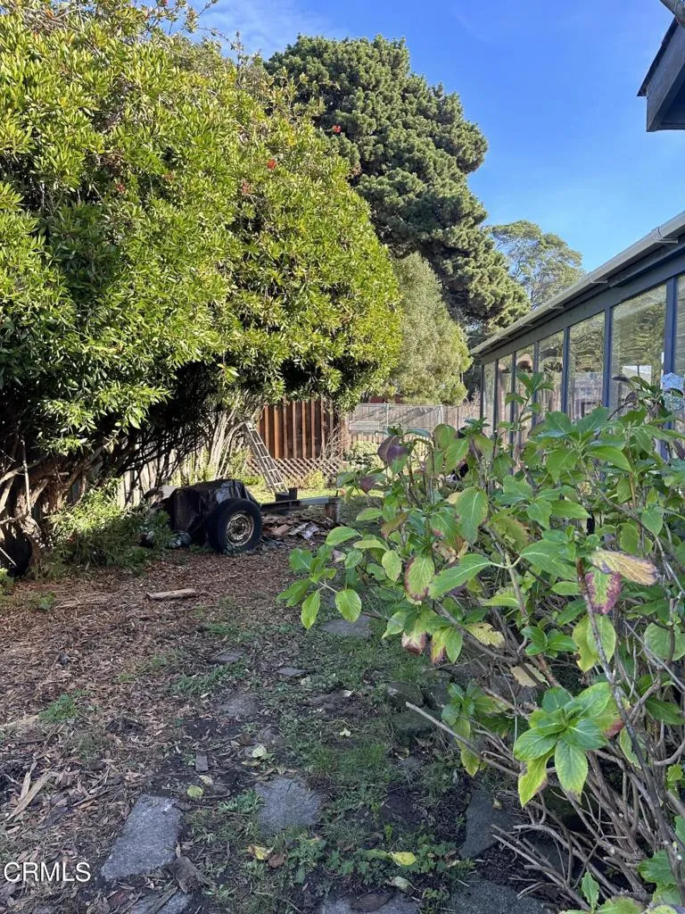 470 Wall Street Street Fort Bragg, CA 95437
