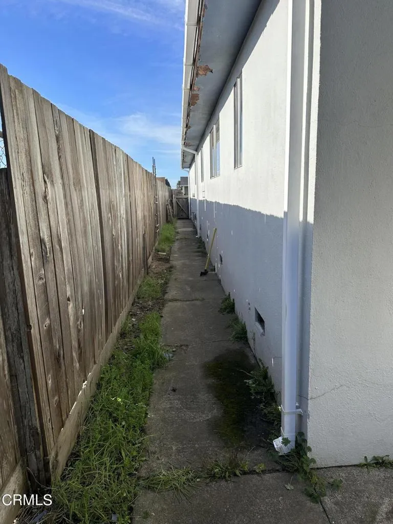 470 Wall Street Street Fort Bragg, CA 95437
