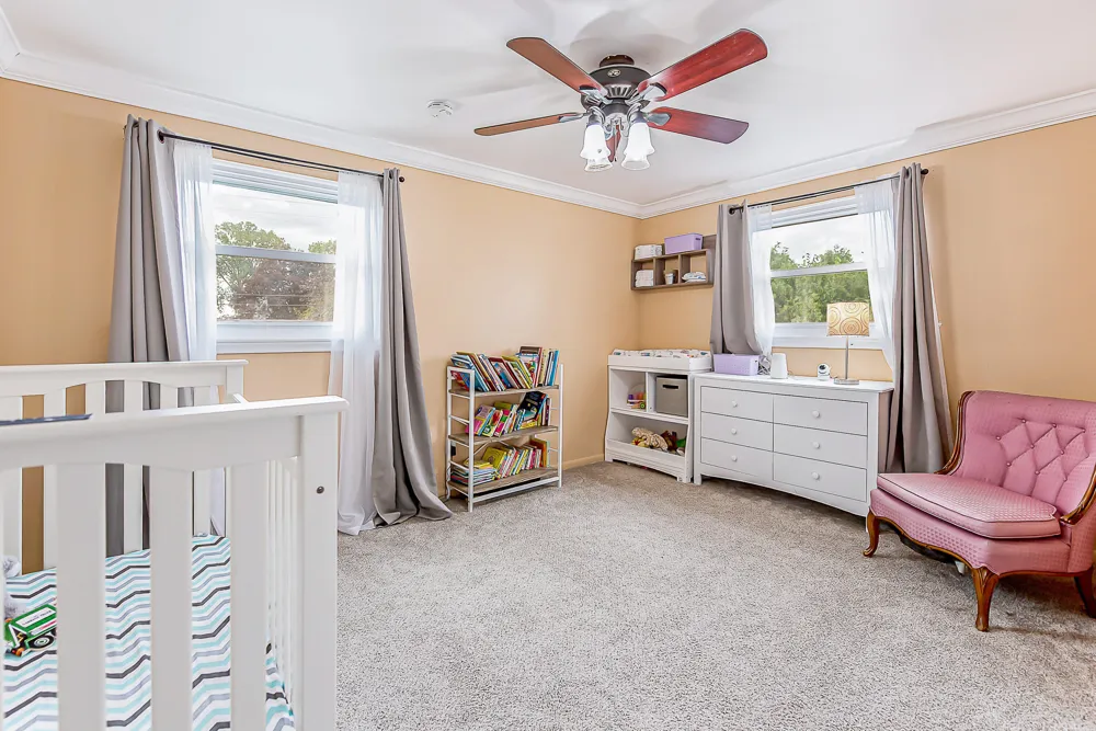 44026 Harmony Lane Belleville, MI 48111