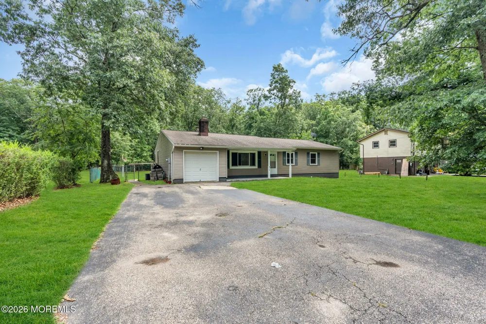 875 Bowman Road Jackson, NJ 08527