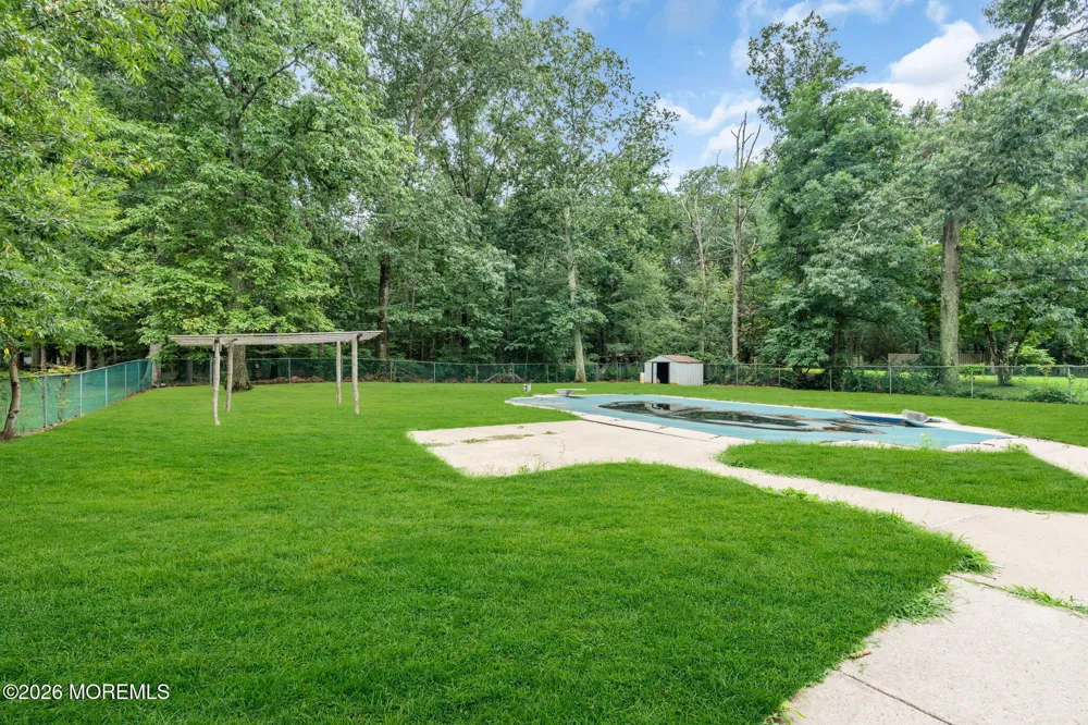 875 Bowman Road Jackson, NJ 08527