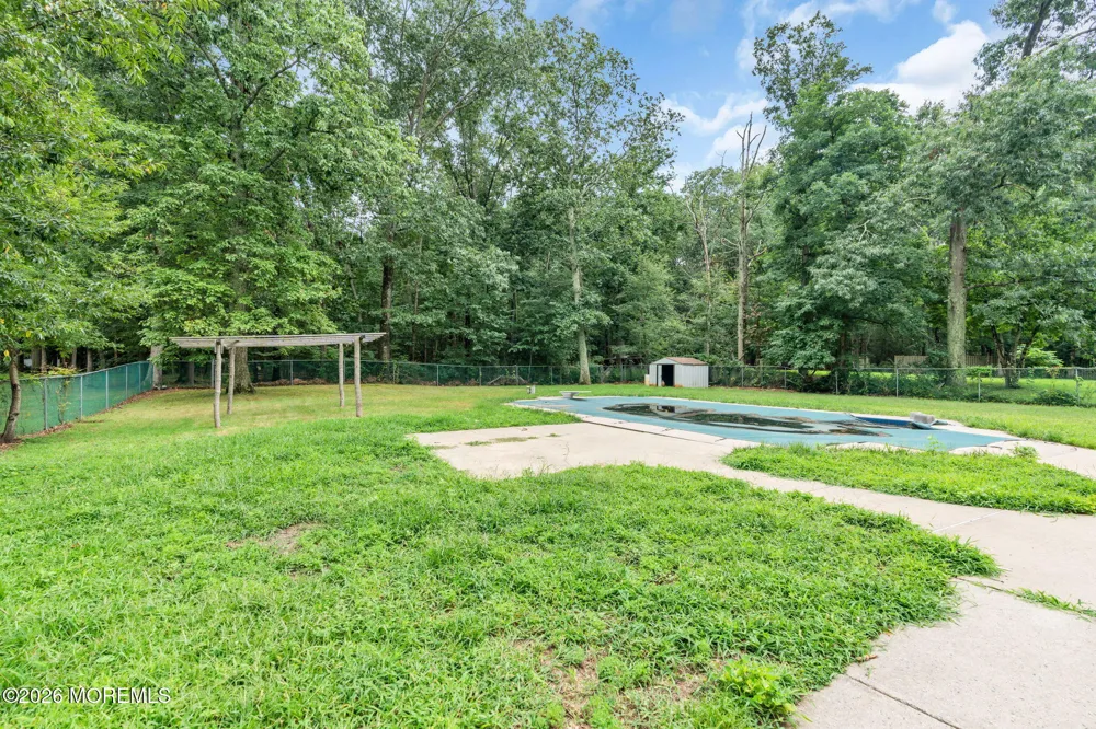 875 Bowman Road Jackson, NJ 08527