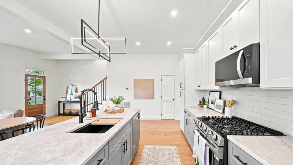 1511 Chamberlain Avenue Chattanooga, TN 37404