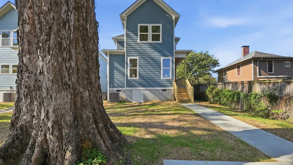 1511 Chamberlain Avenue Chattanooga, TN 37404