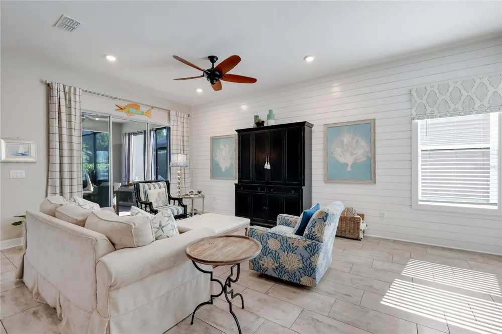 13807 AMERICAN PRAIRIE PLACE Lakewood Ranch, FL 34211
