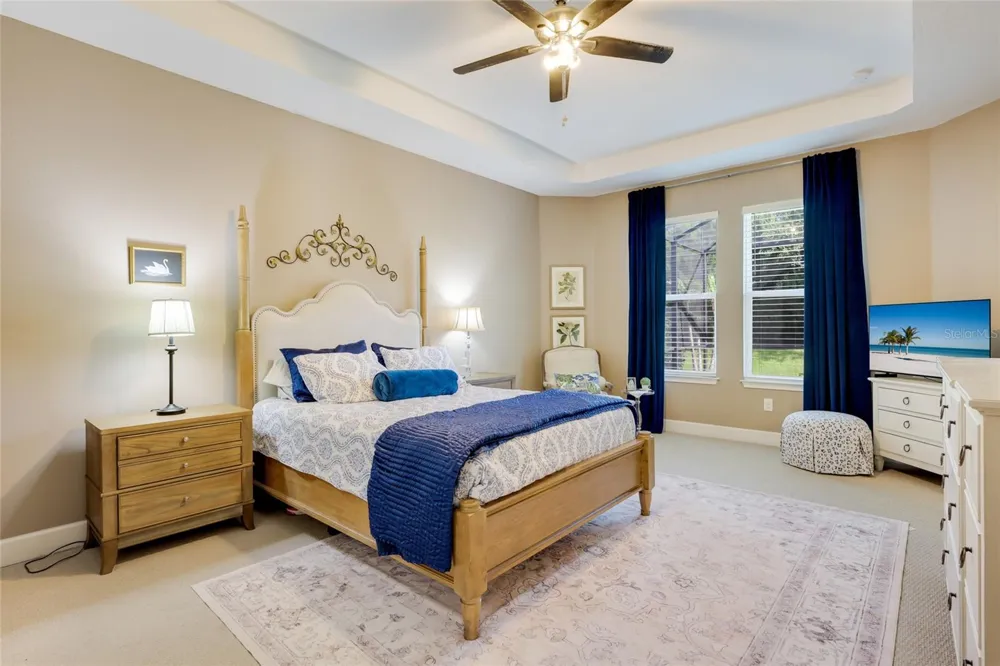 13807 AMERICAN PRAIRIE PLACE Lakewood Ranch, FL 34211