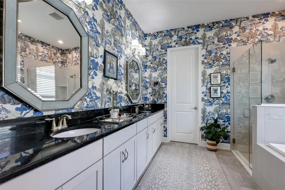 13807 AMERICAN PRAIRIE PLACE Lakewood Ranch, FL 34211