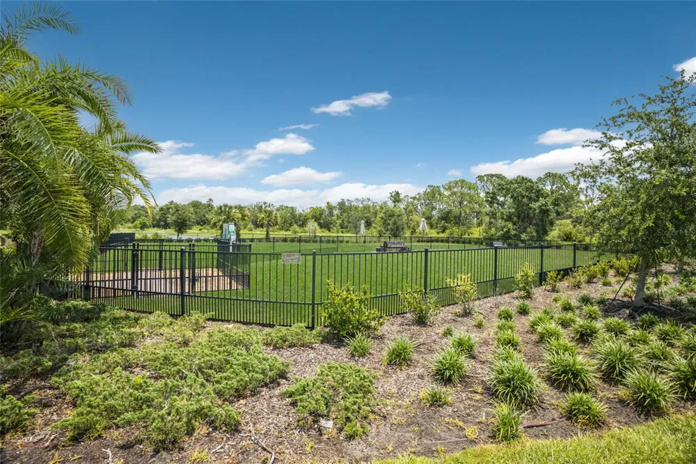 13807 AMERICAN PRAIRIE PLACE Lakewood Ranch, FL 34211