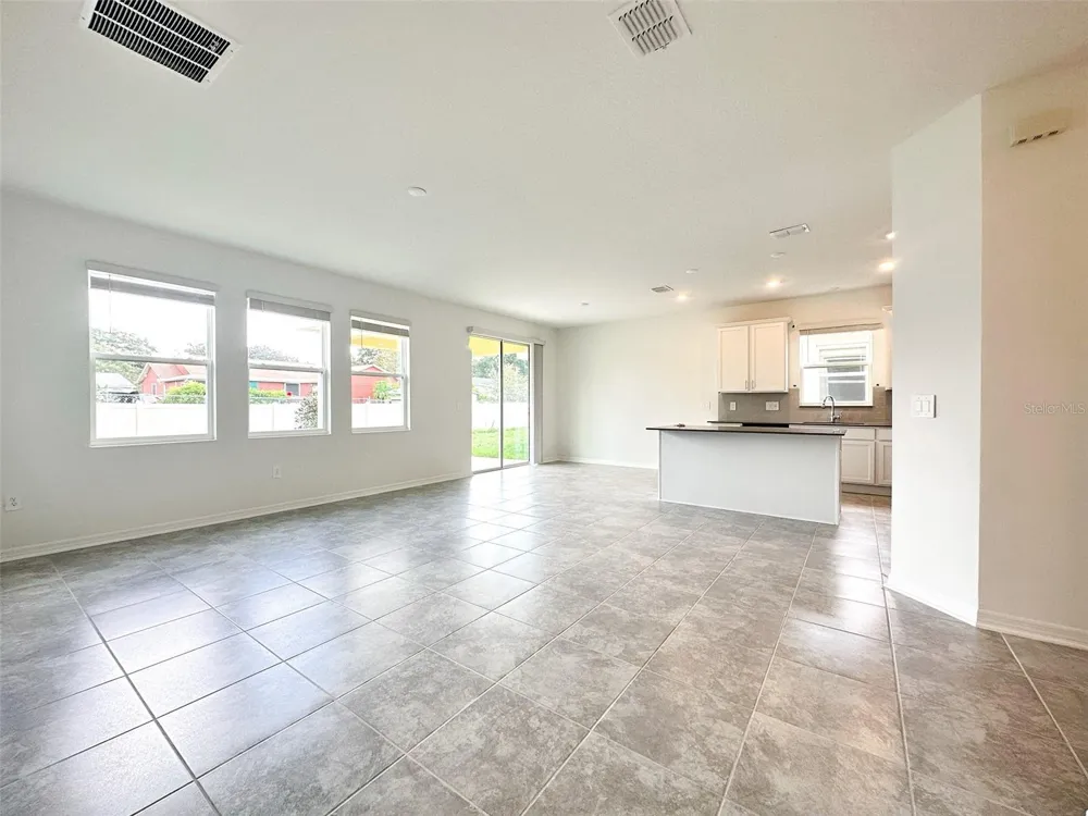 4189 BABBLING BROOK WAY Kissimmee, FL 34746