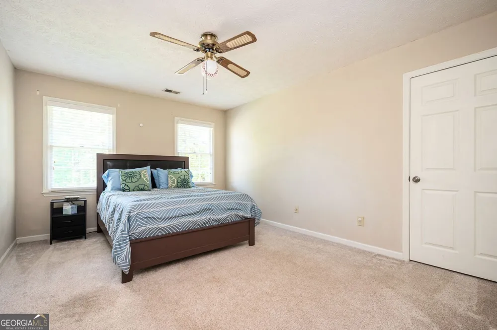 4962 Thornwood TRCE NW Acworth, GA 30102