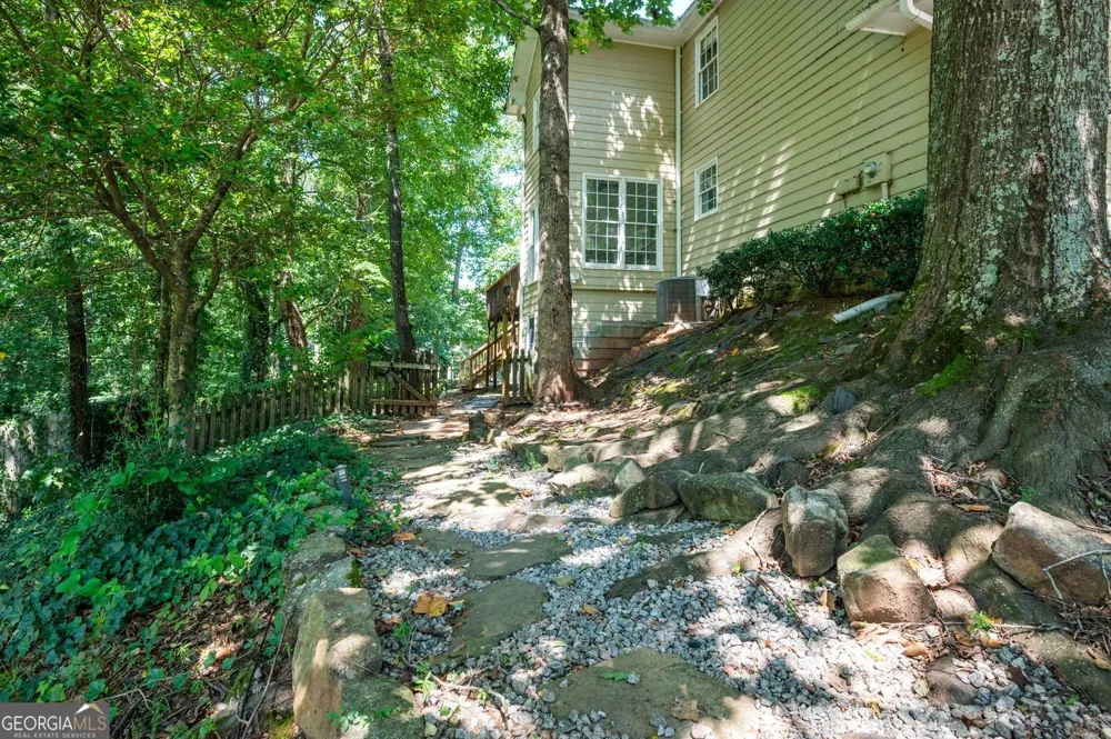 4962 Thornwood TRCE NW Acworth, GA 30102