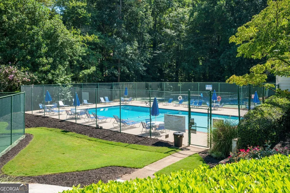 4962 Thornwood TRCE NW Acworth, GA 30102