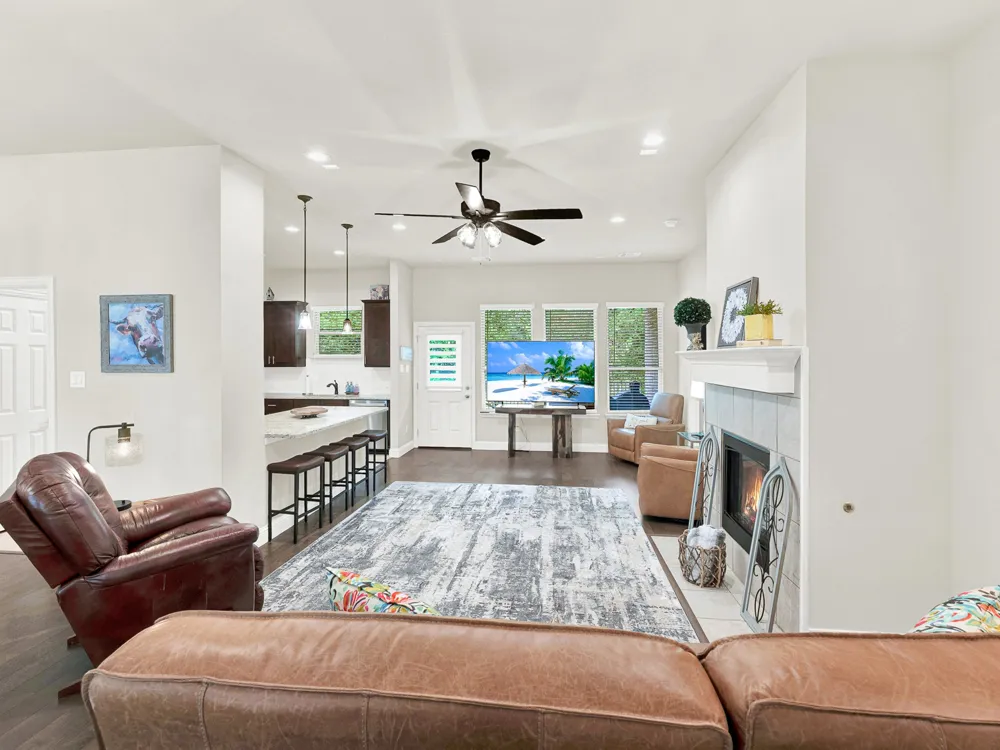 805 Hearthside Way McKinney, TX 75071