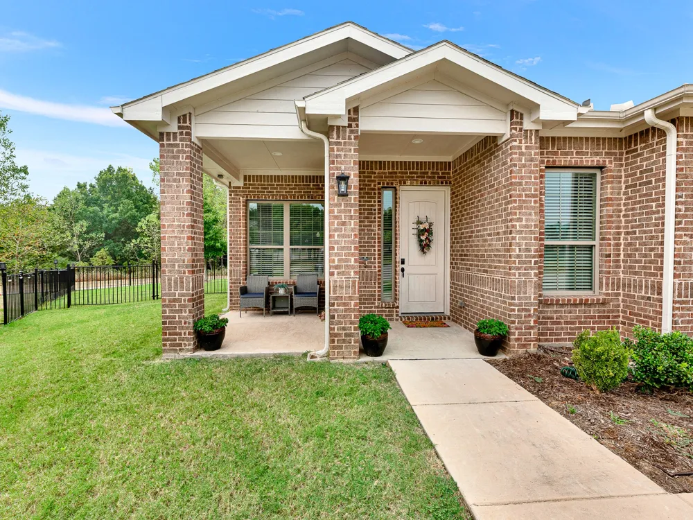 805 Hearthside Way McKinney, TX 75071