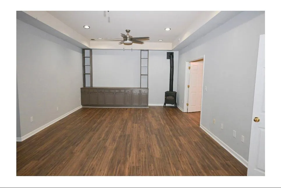3885 Waterford Drive Suwanee, GA 30024