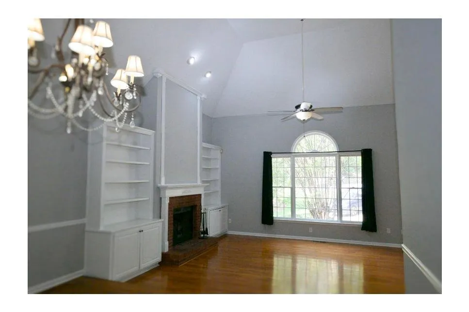 3885 Waterford Drive Suwanee, GA 30024