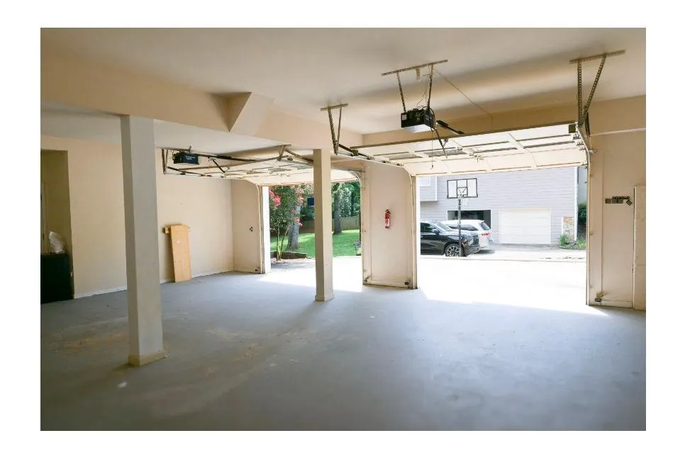 3885 Waterford Drive Suwanee, GA 30024