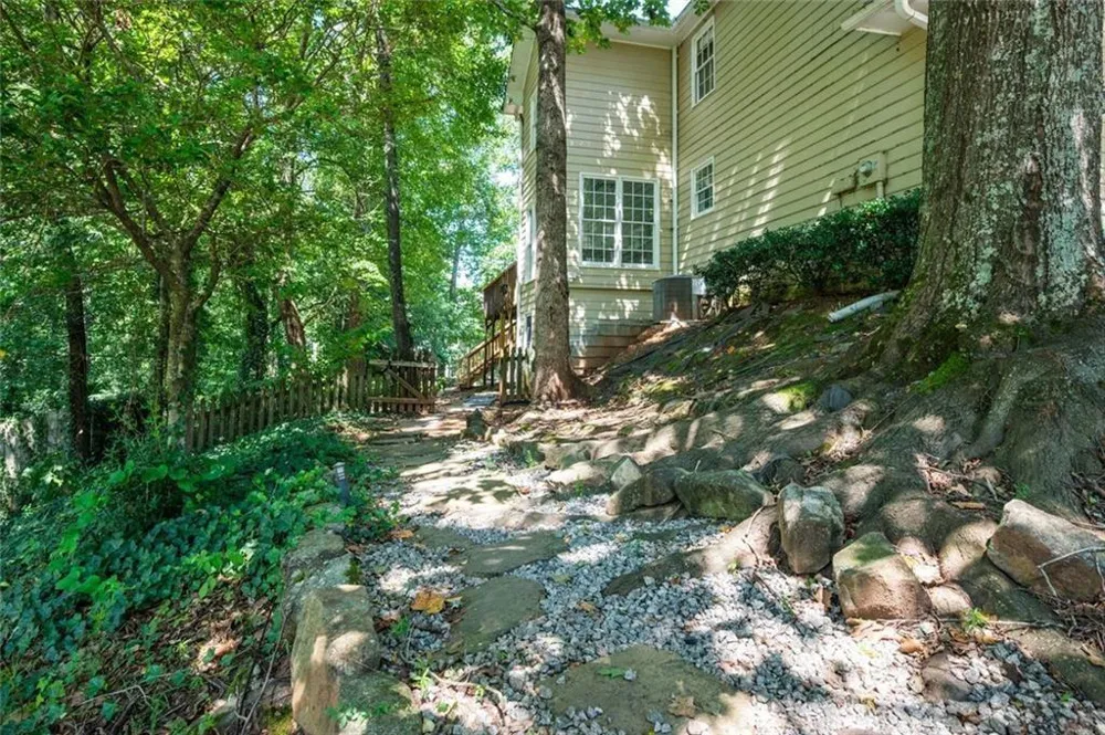 4962 Thornwood Trace NW Acworth, GA 30102