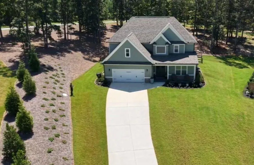 13 Cranford Circle Cartersville, GA 30120