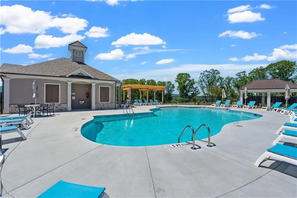 626 Skytop Drive #159 Cumming, GA 30040