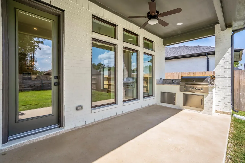 17218 Blooming Suzans Lane Conroe, TX 77302