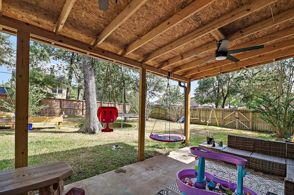 17502 Port O Call Street Crosby, TX 77532