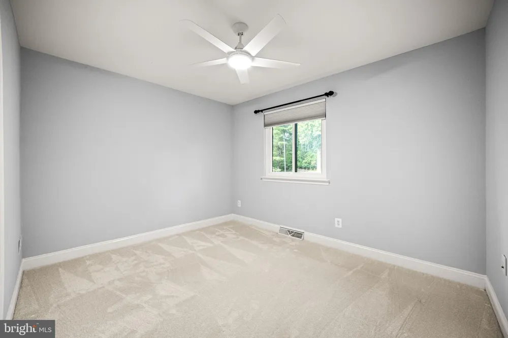402 DANOR COURT Chesterbrook, PA 19087