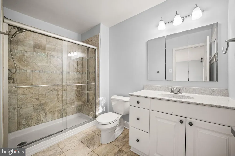 402 DANOR COURT Chesterbrook, PA 19087
