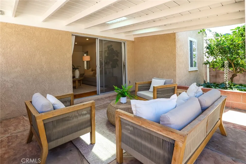 3929 Karen avenue Long Beach, CA 90808