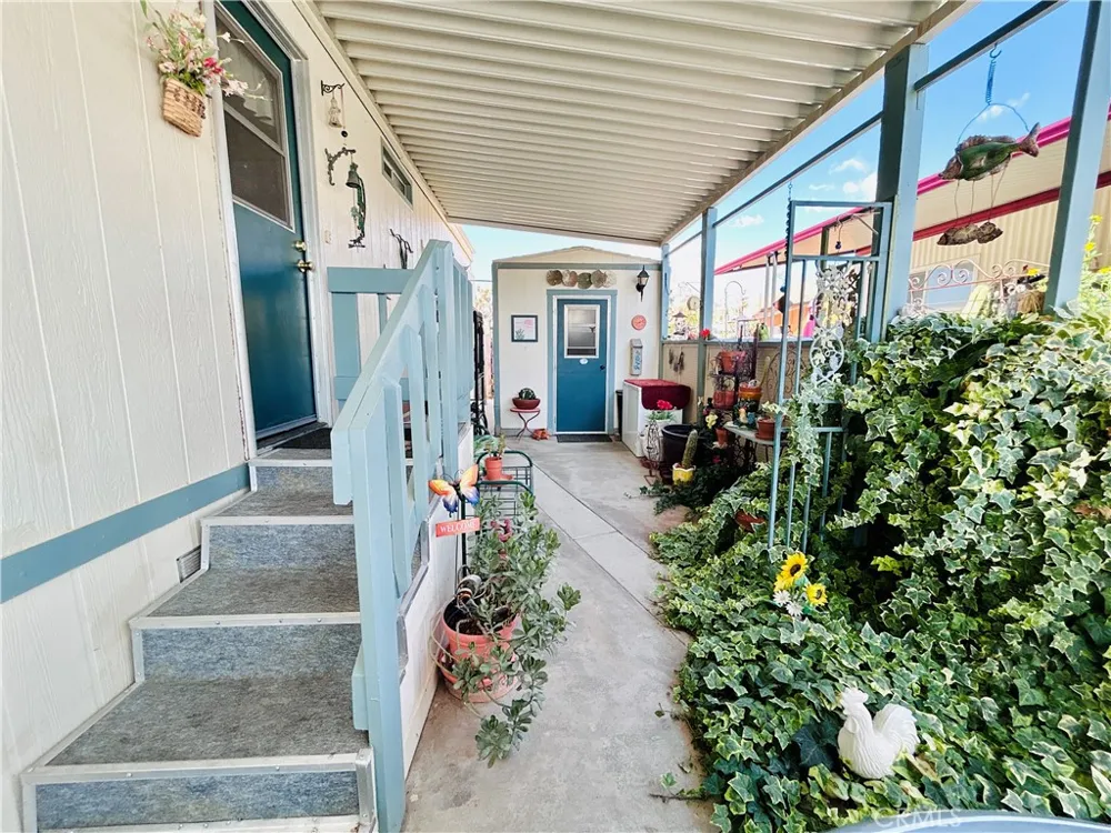 56254 29 Palms Hwy #SPC 75 Yucca Valley, CA 92284