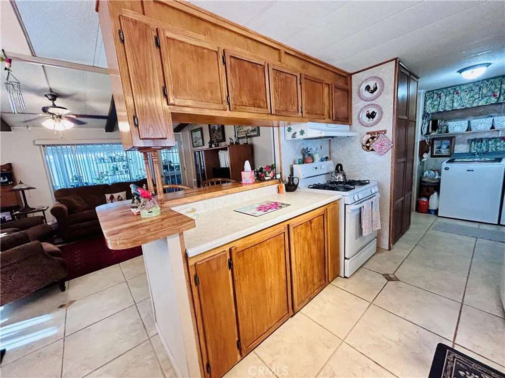 56254 29 Palms Hwy #SPC 75 Yucca Valley, CA 92284