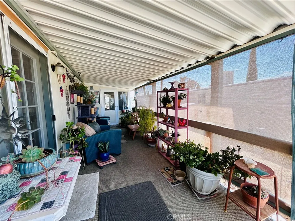 56254 29 Palms Hwy #SPC 75 Yucca Valley, CA 92284