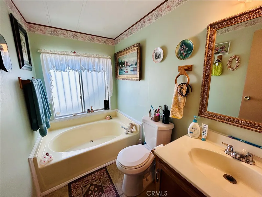 56254 29 Palms Hwy #SPC 75 Yucca Valley, CA 92284