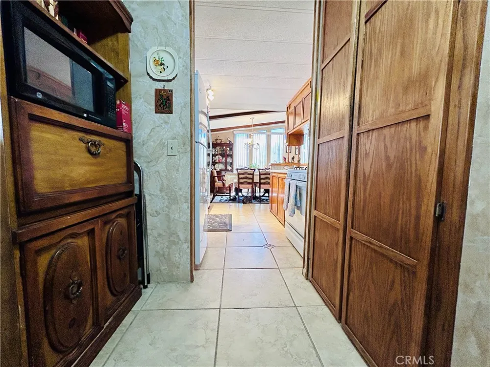 56254 29 Palms Hwy #SPC 75 Yucca Valley, CA 92284