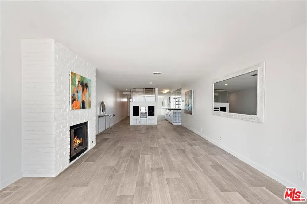 4 Jib Street #2 Marina del Rey, CA 90292
