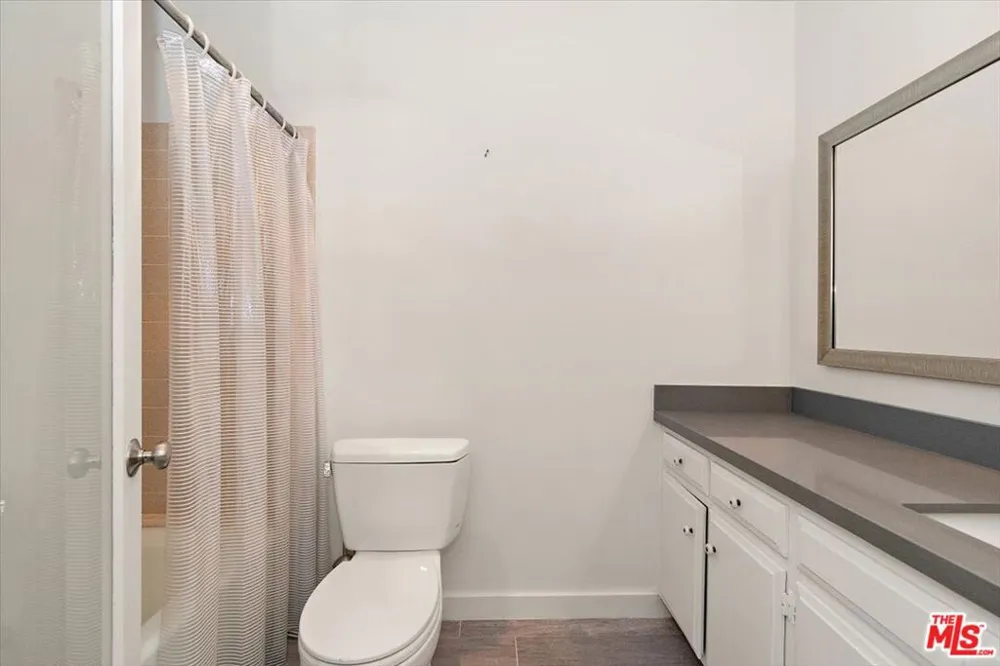 4 Jib Street #2 Marina del Rey, CA 90292