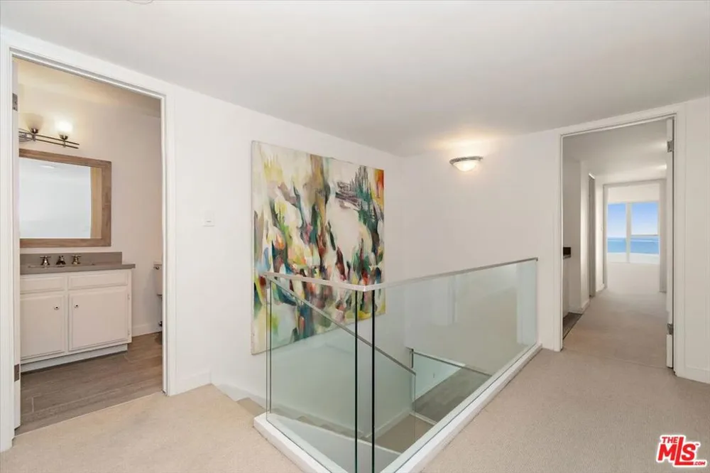 4 Jib Street #2 Marina del Rey, CA 90292