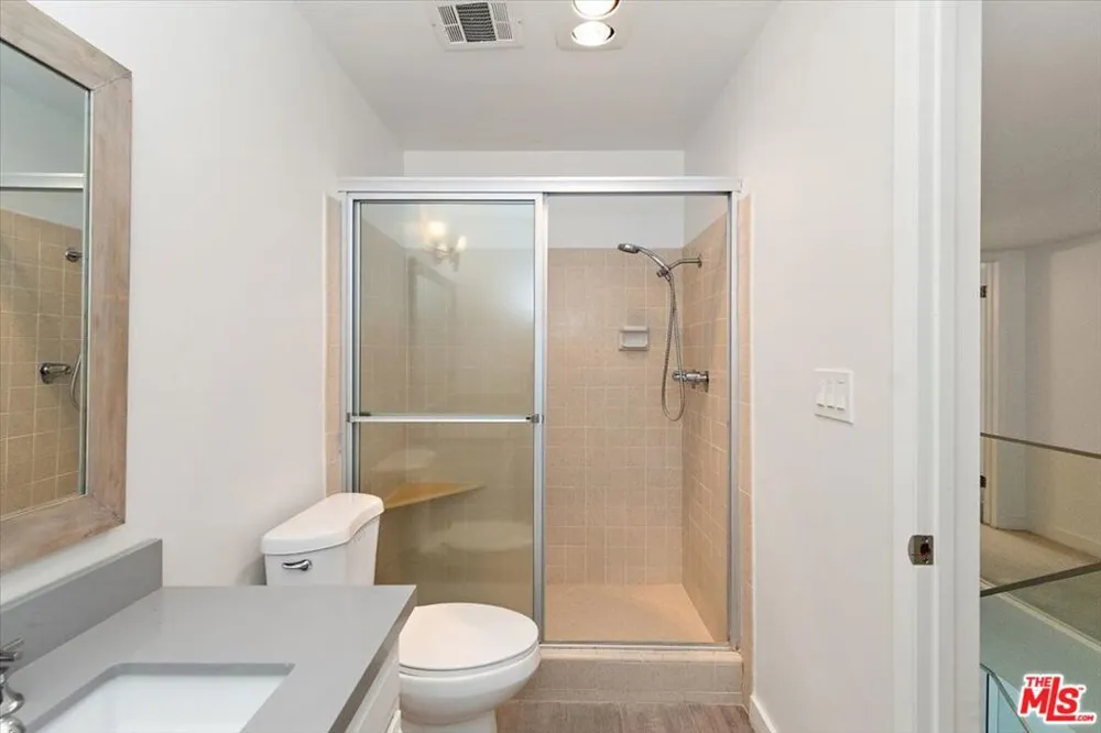 4 Jib Street #2 Marina del Rey, CA 90292