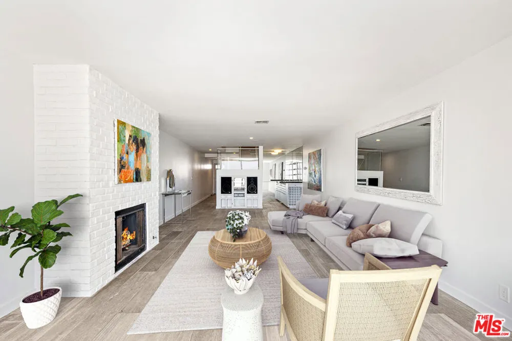 4 Jib Street #2 Marina del Rey, CA 90292