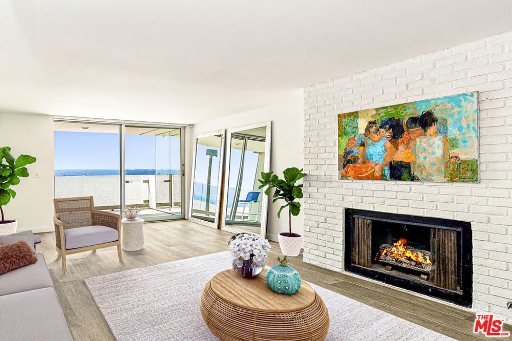 4 Jib Street #2 Marina del Rey, CA 90292