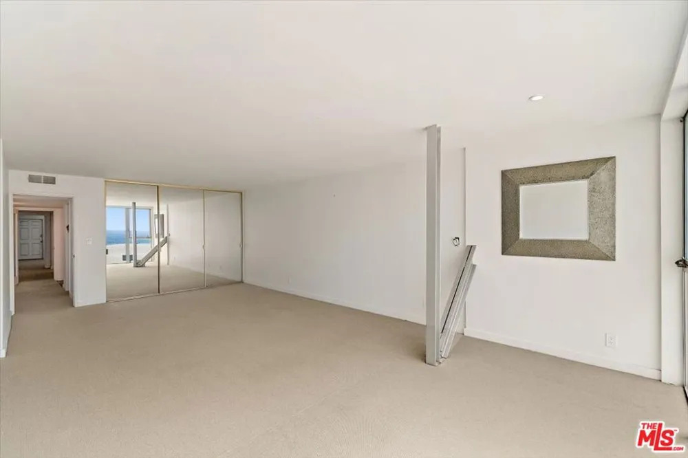 4 Jib Street #2 Marina del Rey, CA 90292