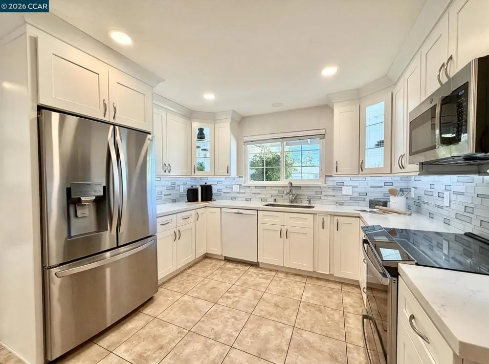 926 Sassel Avenue Concord, CA 94518